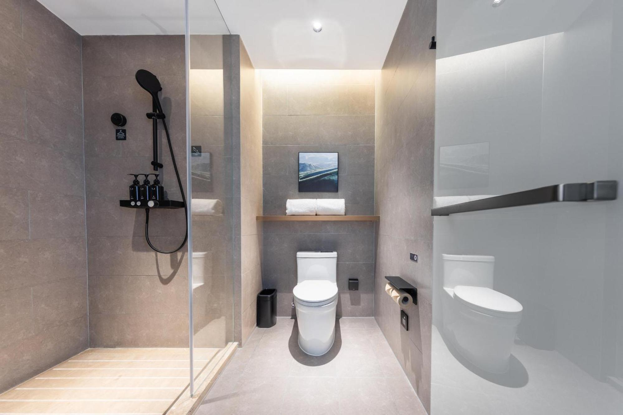 Atour Hotel Wuhan Chuhe Han Street Hongshan Plaza מראה חיצוני תמונה